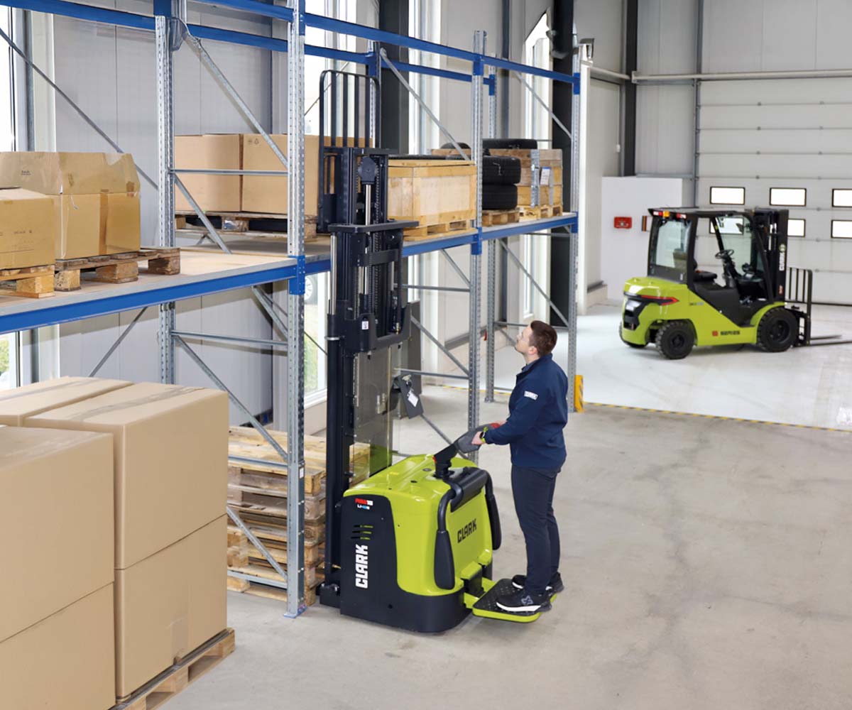 Warehouse team reviewing shipment manifest